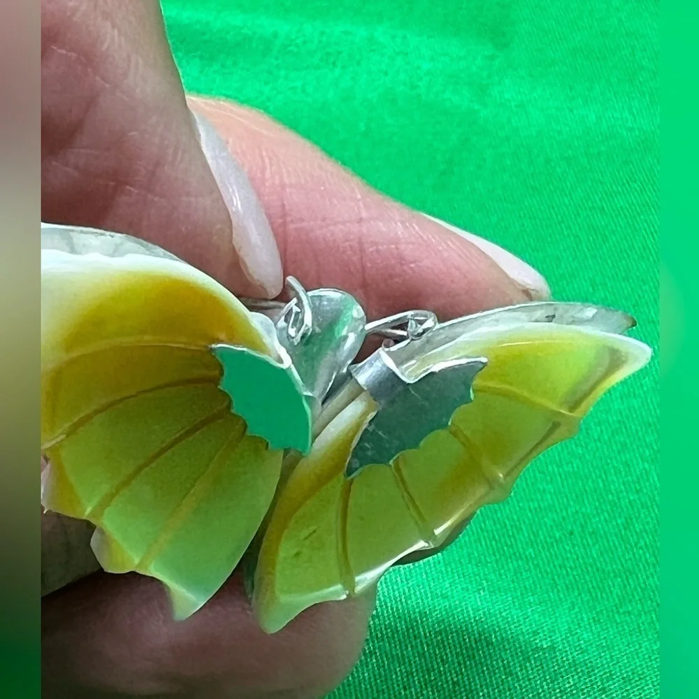 Vintage Antique silver Tone Mother of Pearl  Moth Butterfly Brooch Bouquet Pin
